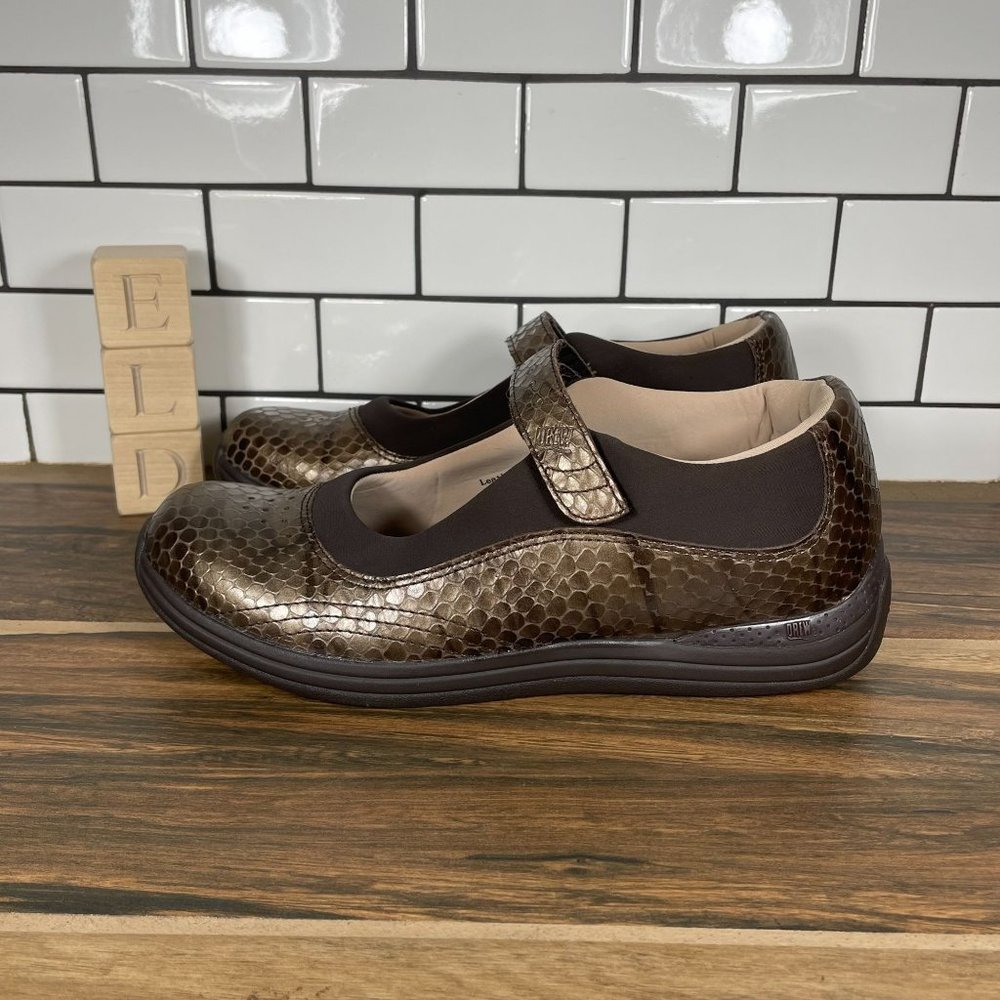 Drew Rose Women's Size 8N Shoes Bronze Leather Reptile Print Mary Janes